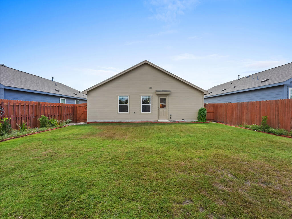 121 Aidan Trl Property Photo 26