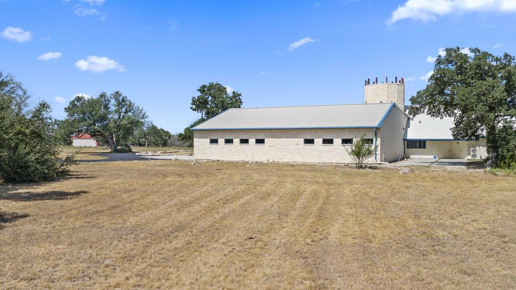 131 S Tailwind Dr Property Photo 22