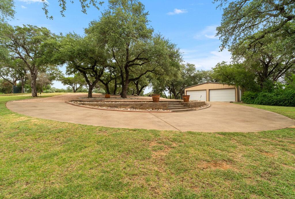 129 Jewel Ln Property Photo 10