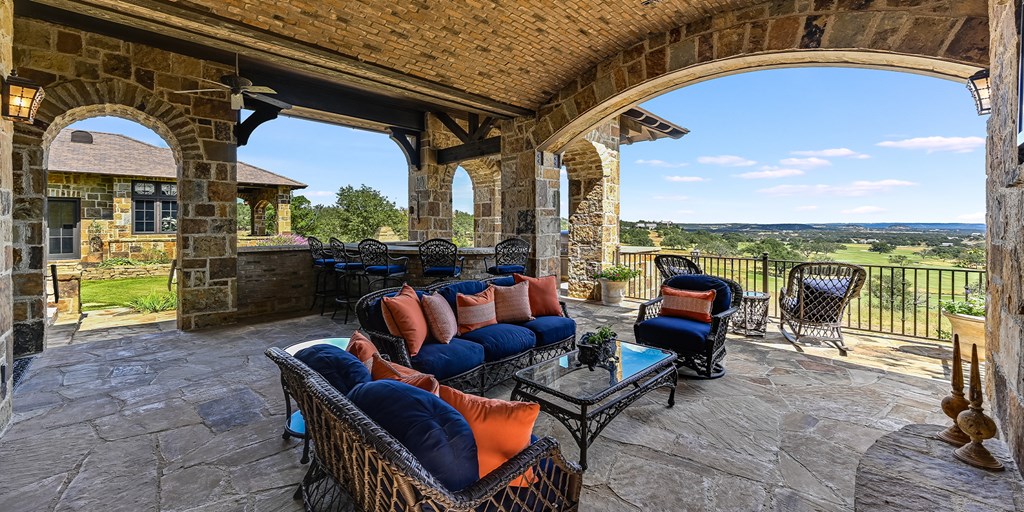 2515 Boot Ranch Circle Property Photo 32