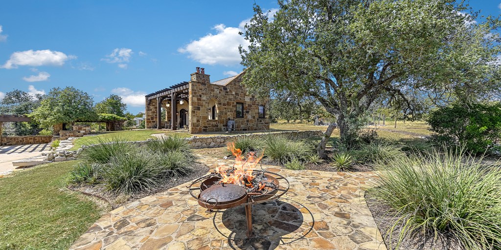 2515 Boot Ranch Circle Property Photo 36