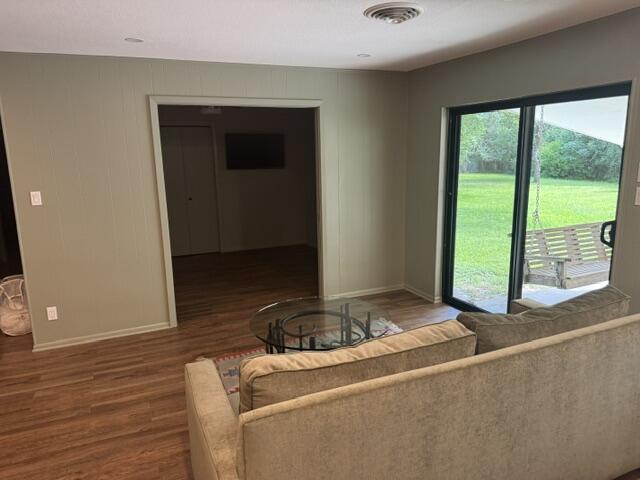 109 Glenwood Dr Property Photo 19