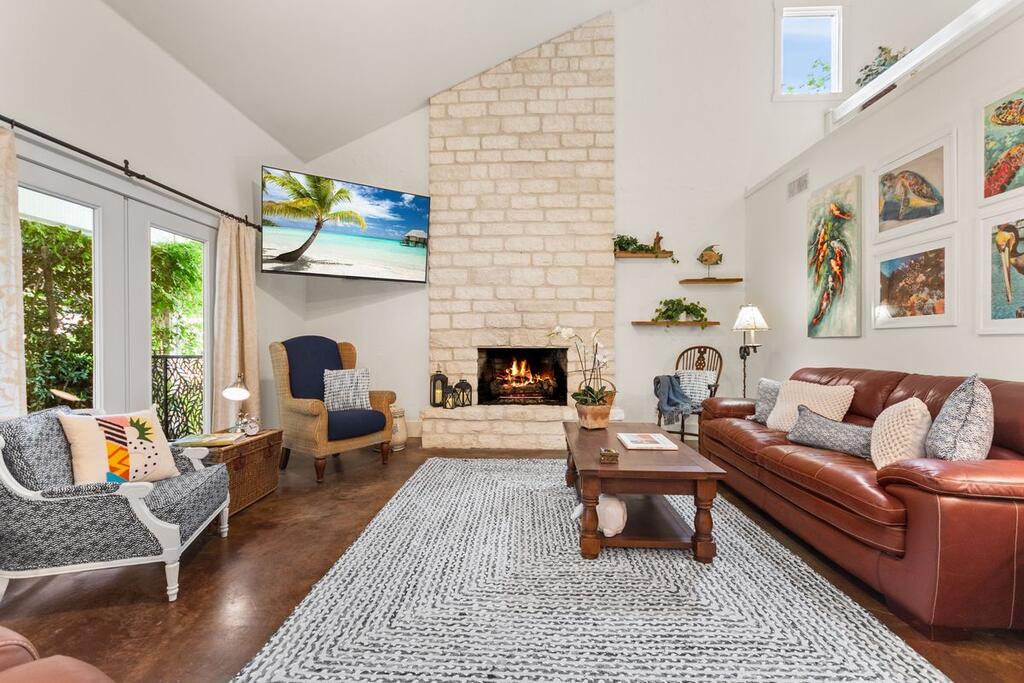 904 N Lincoln Property Photo 11