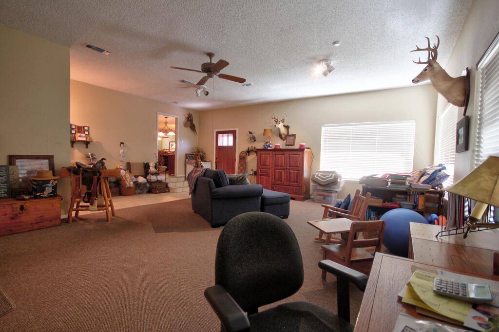 204 Sunset Dr Property Photo 15