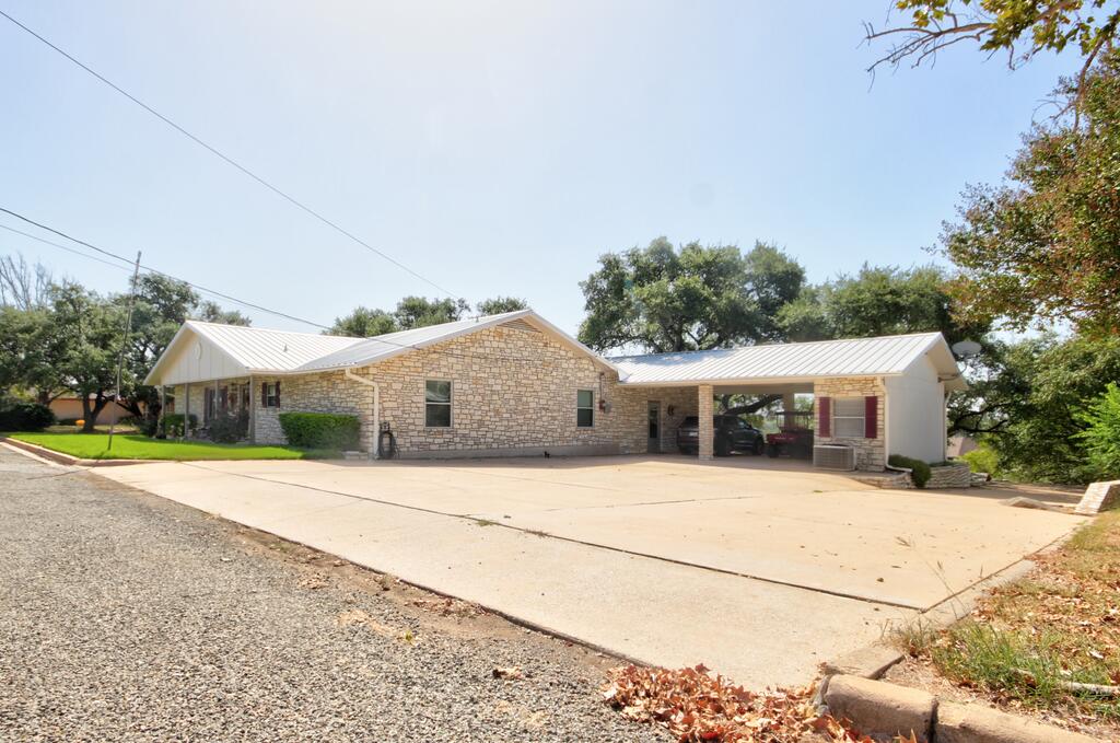 204 Sunset Dr Property Photo 24