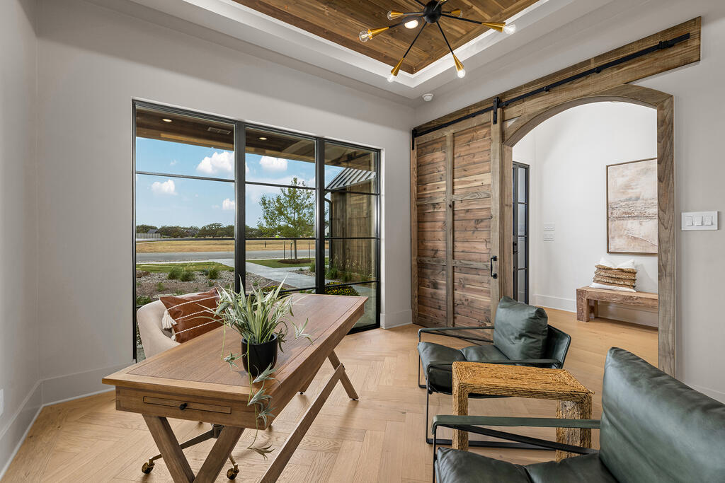 515 Interlaken St. Property Photo 35