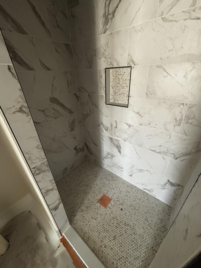 802 S Creek St # 103 Property Photo 13