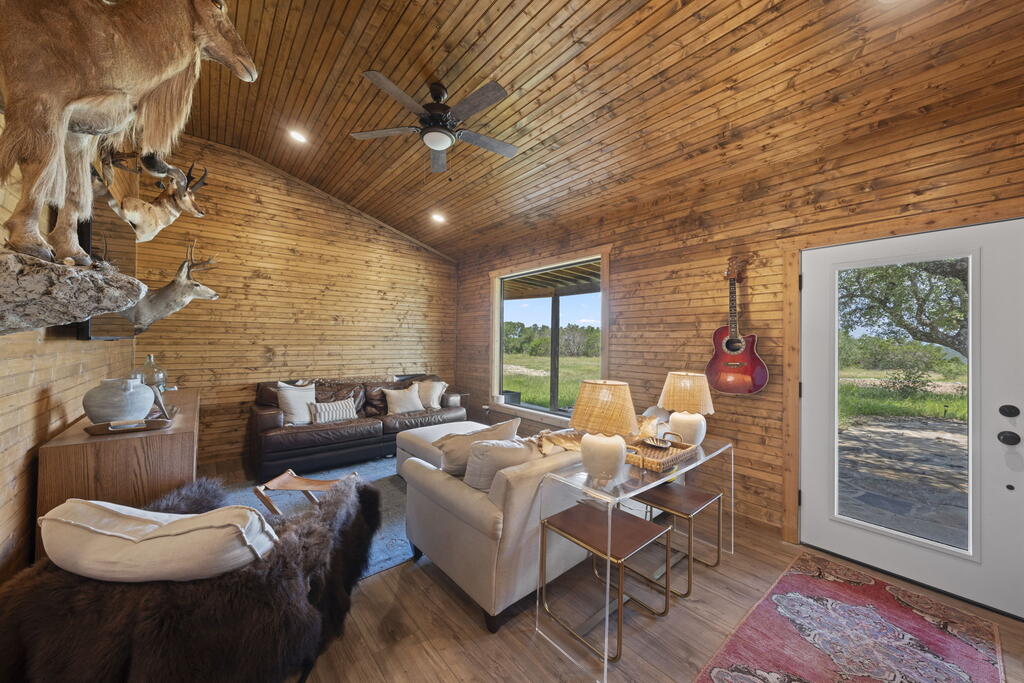 11797 Hackberry Rd Property Photo 11