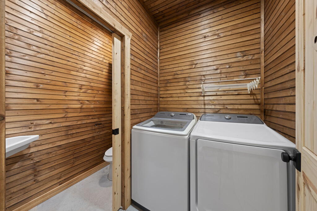 11797 Hackberry Rd Property Photo 22