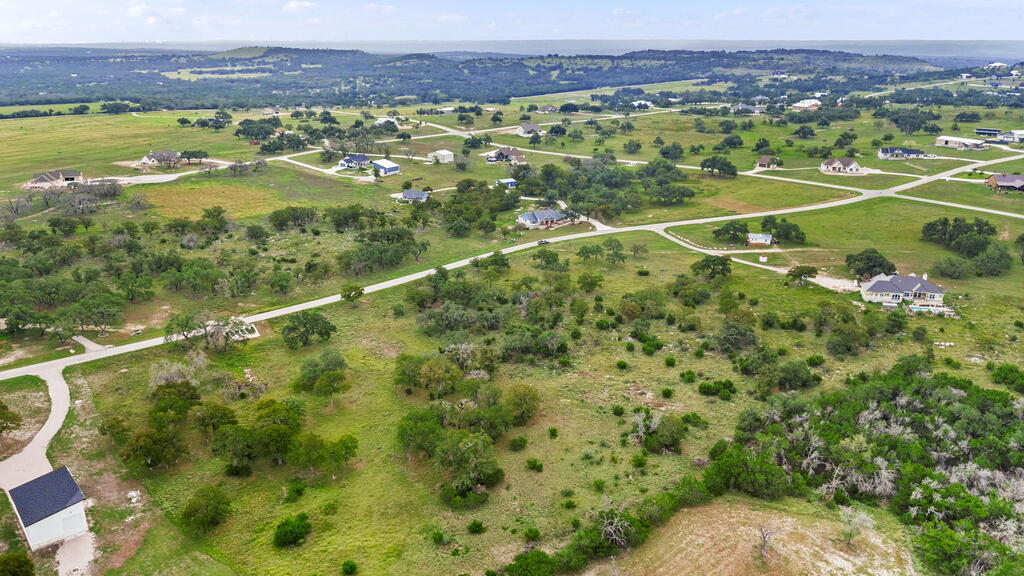 322 Axis Circle Property Photo 13