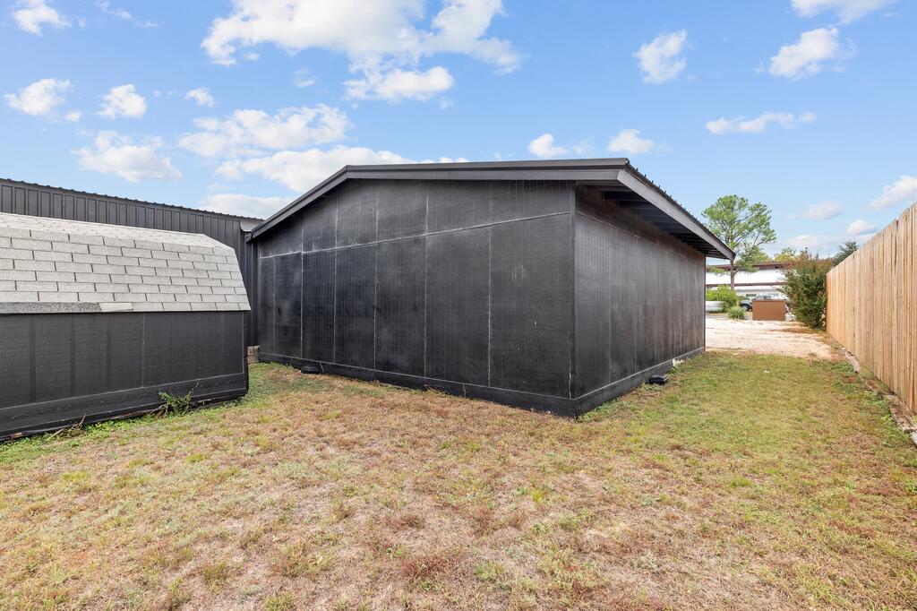 178 Industrial Loop Property Photo 23