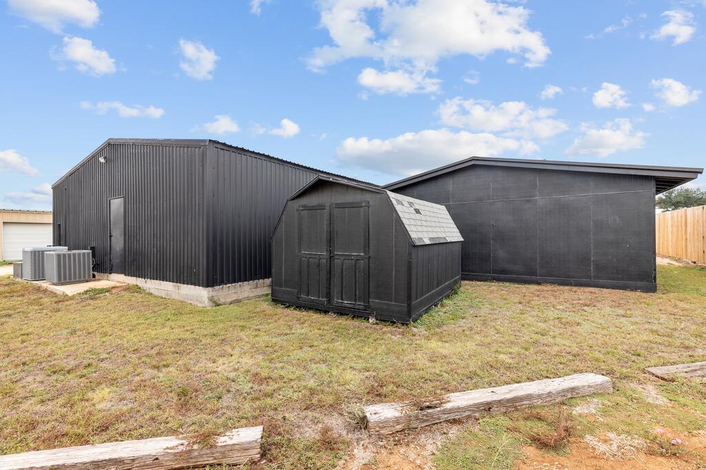 178 Industrial Loop Property Photo 24