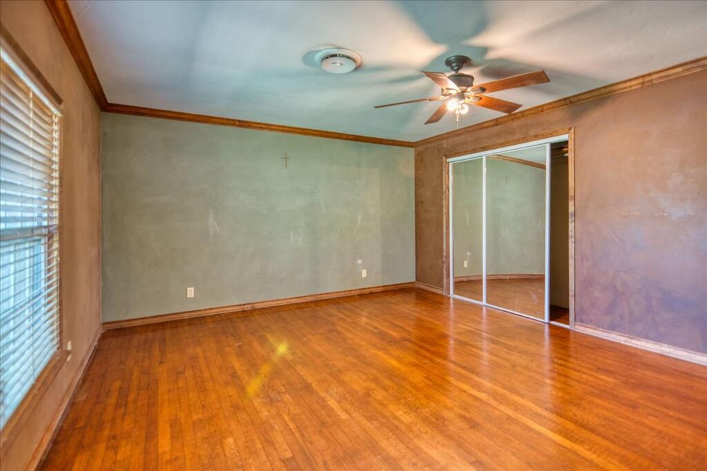 216 S Magnolia Property Photo 27
