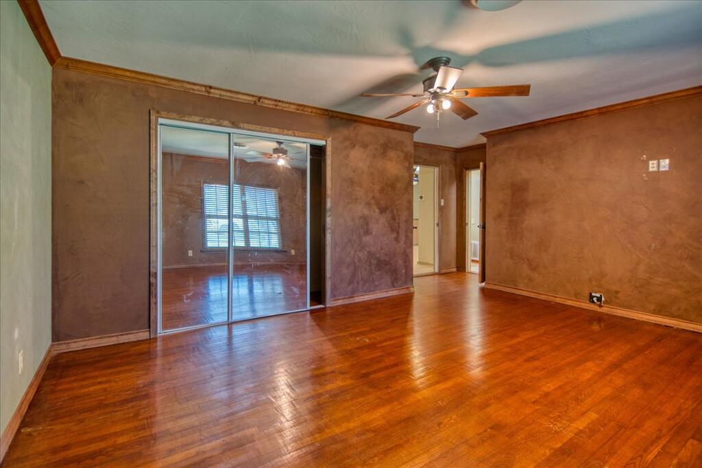 216 S Magnolia Property Photo 28