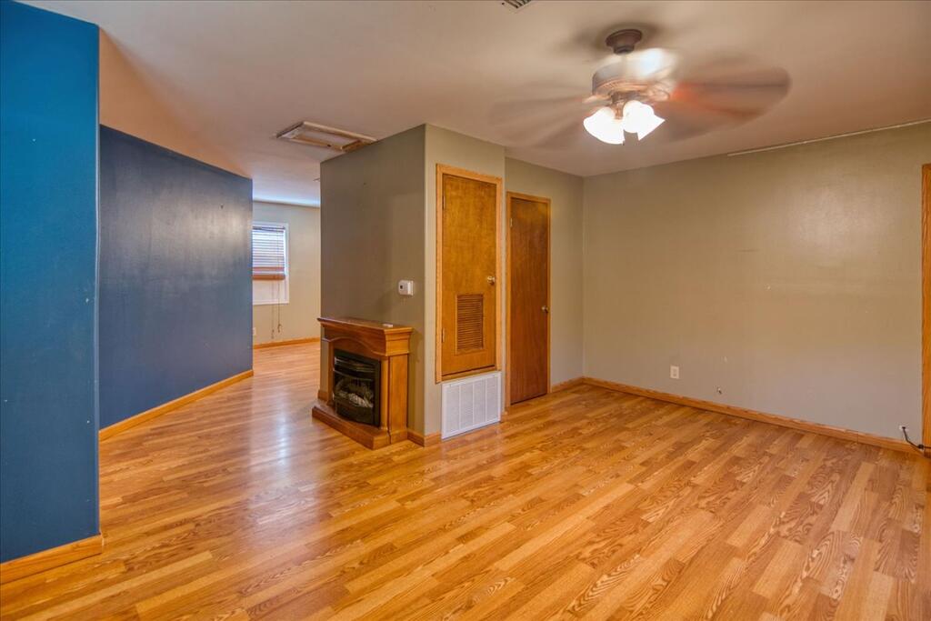 216 S Magnolia Property Photo 37