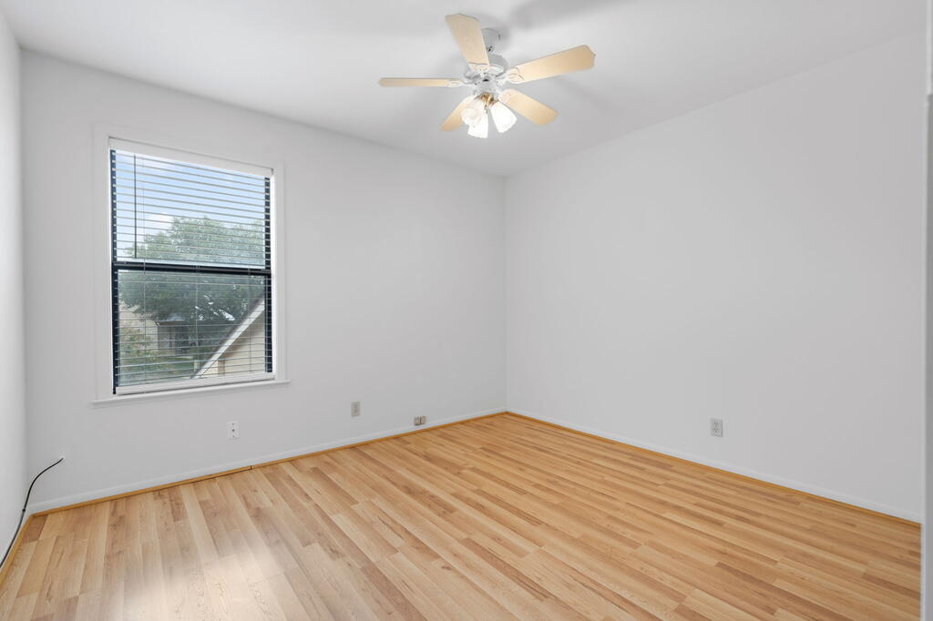 463 Summit Circle Property Photo 19