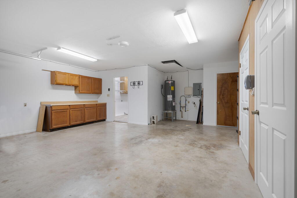 463 Summit Circle Property Photo 32
