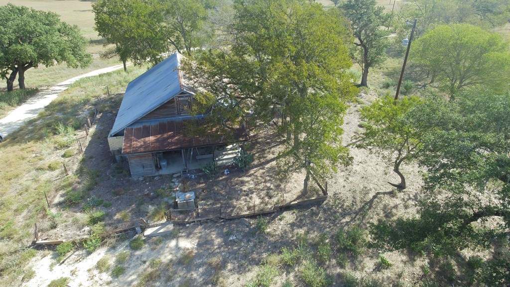 800 Schumann Rd Property Photo 7
