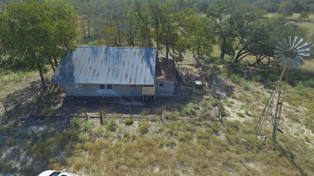 800 Schumann Rd Property Photo 13
