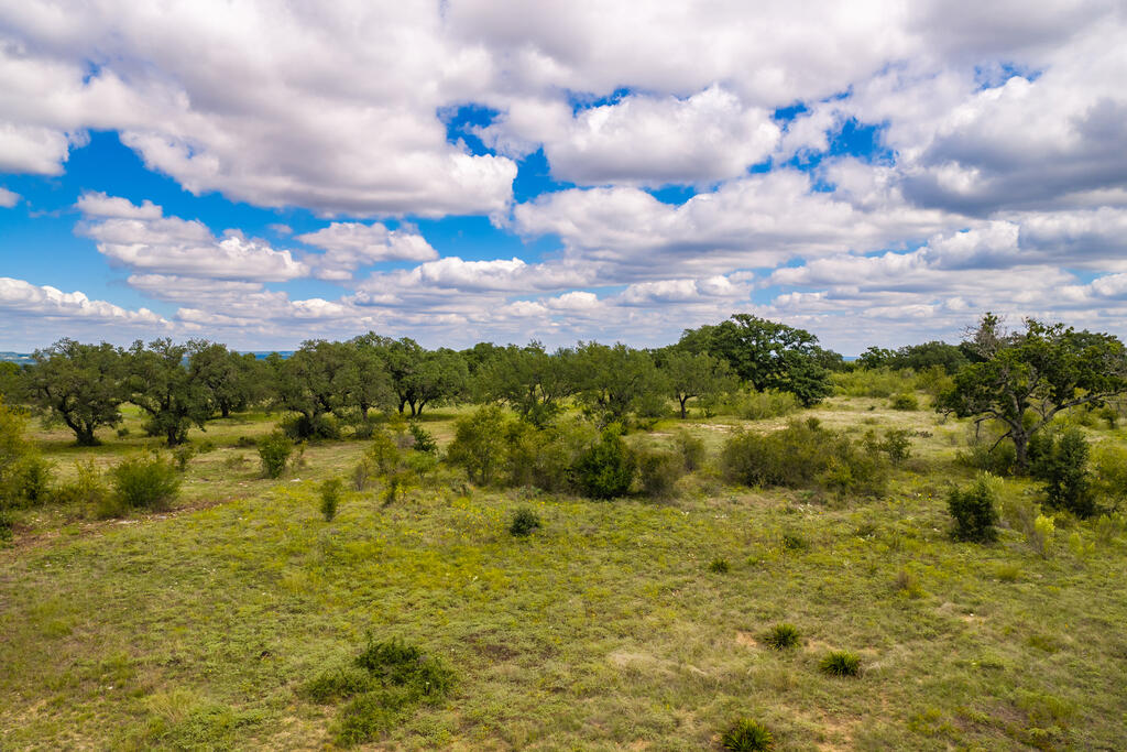 3145 N Grape Creek Rd Property Photo 21