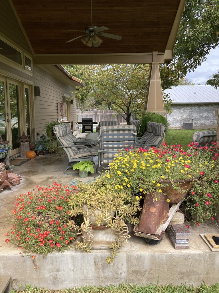 806 E Highway St Property Photo 52