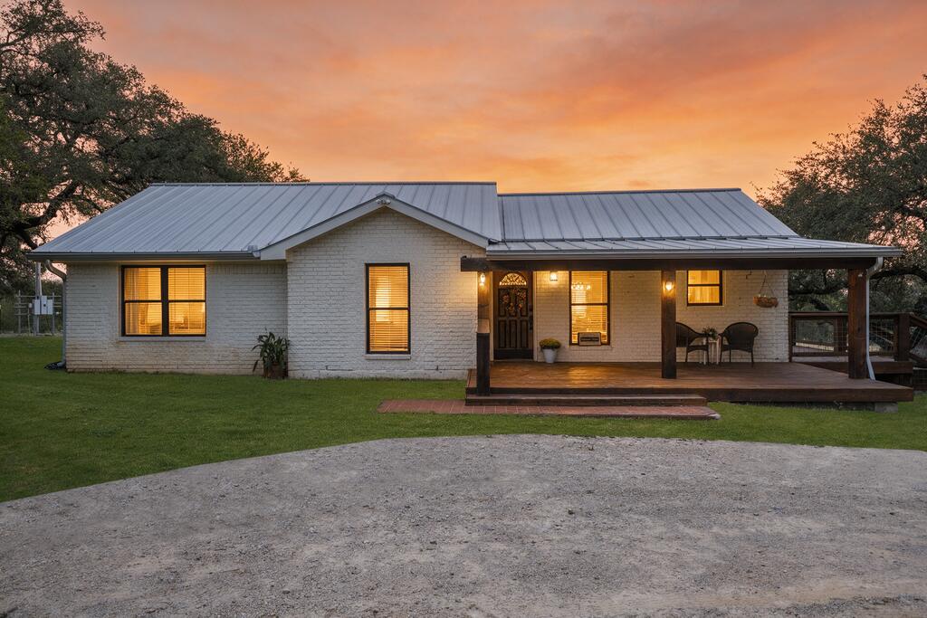103 Oak Shadow