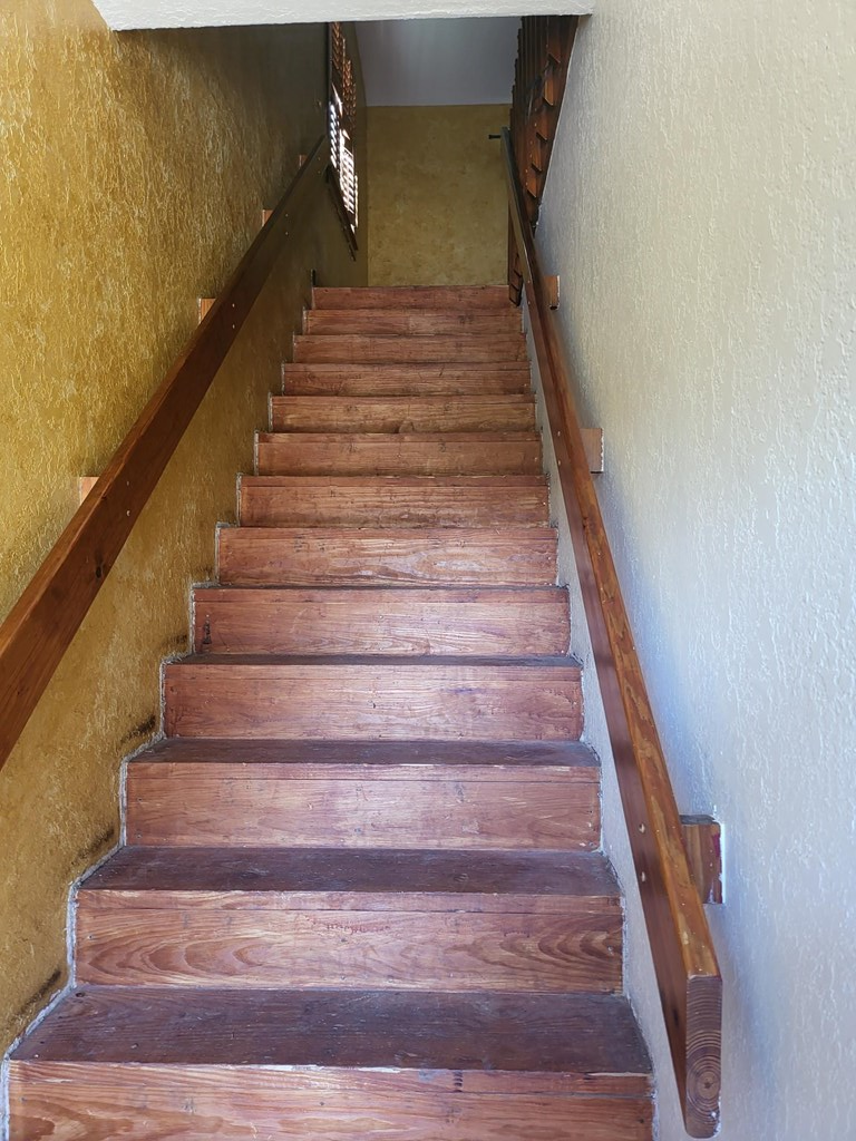 3 Thistle Hill Rd Property Photo 4