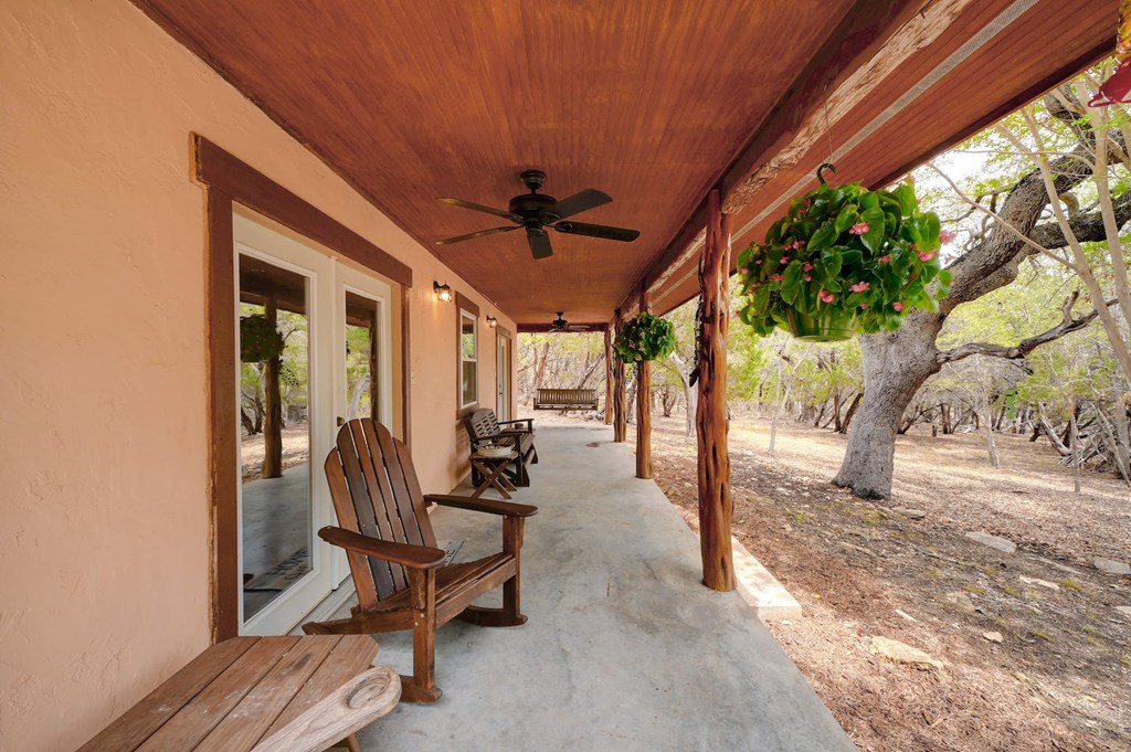 1366 River Bend Rd Property Photo 28
