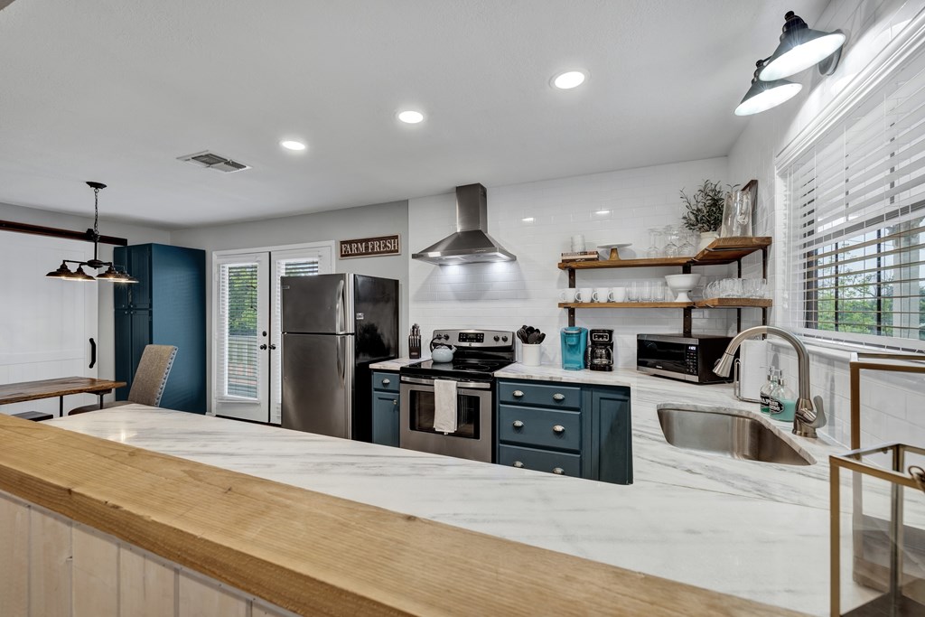 247 Sunday Circle Property Photo 4