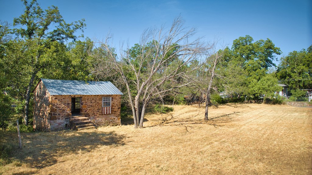 0 Pecan St Property Photo 2
