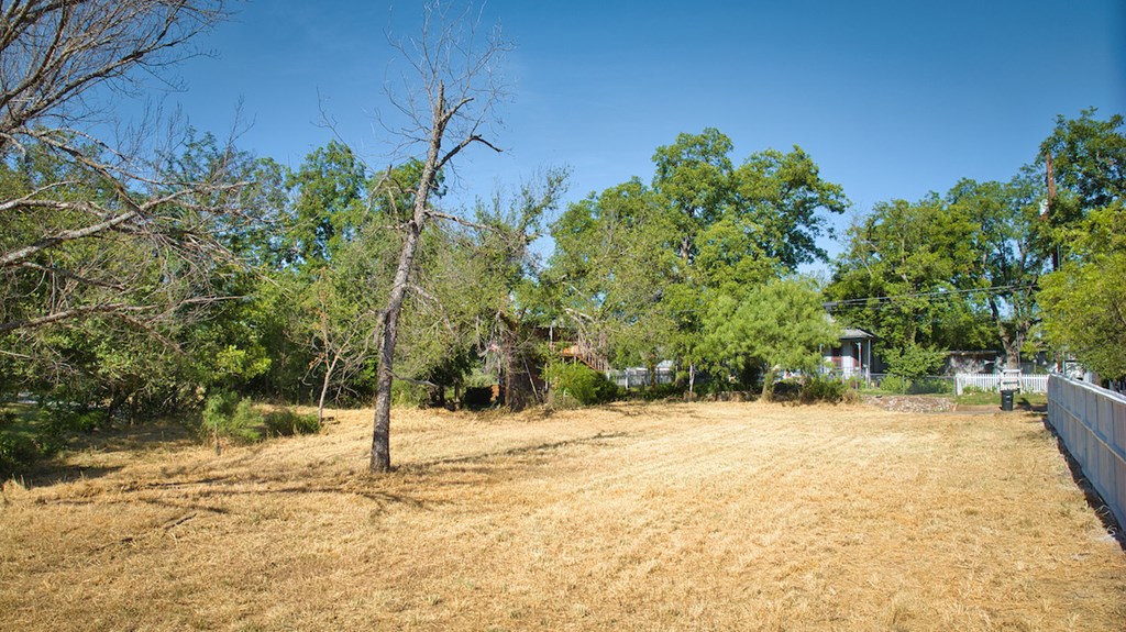 0 Pecan St Property Photo 10