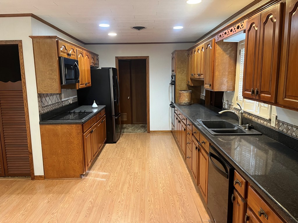 450 E Kc 450 Property Photo 8