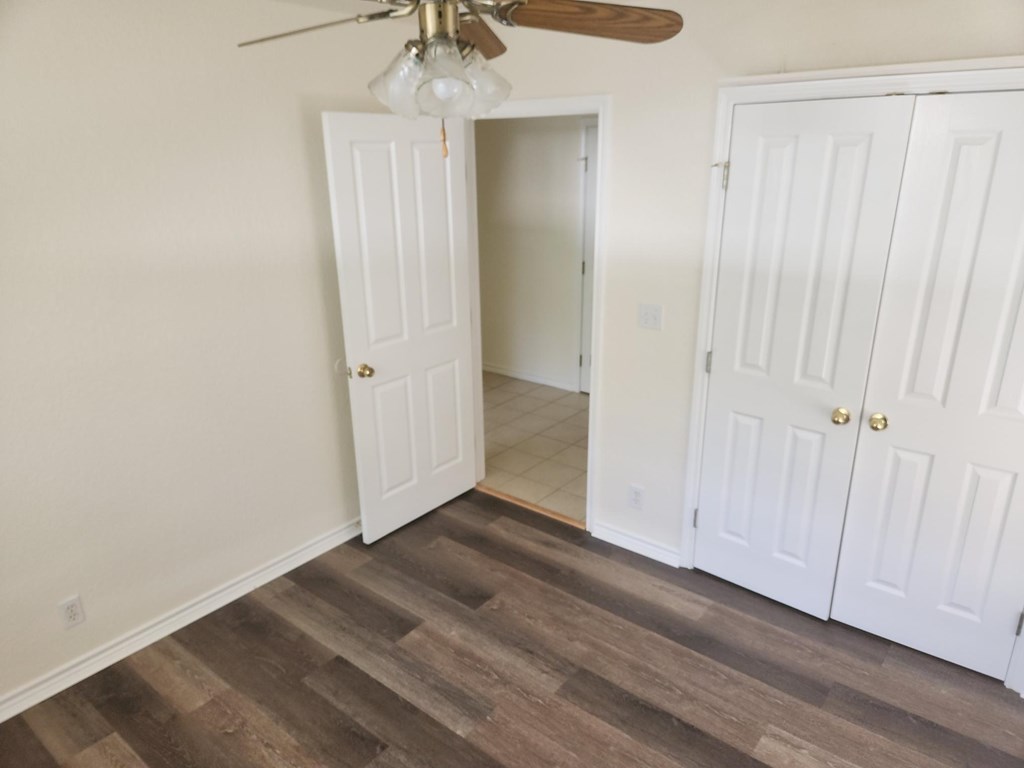 810 Apple St Property Photo 10
