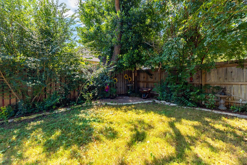 311 Summer Hill Dr Property Photo 20