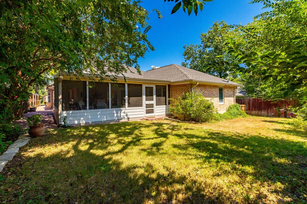 311 Summer Hill Dr Property Photo 21