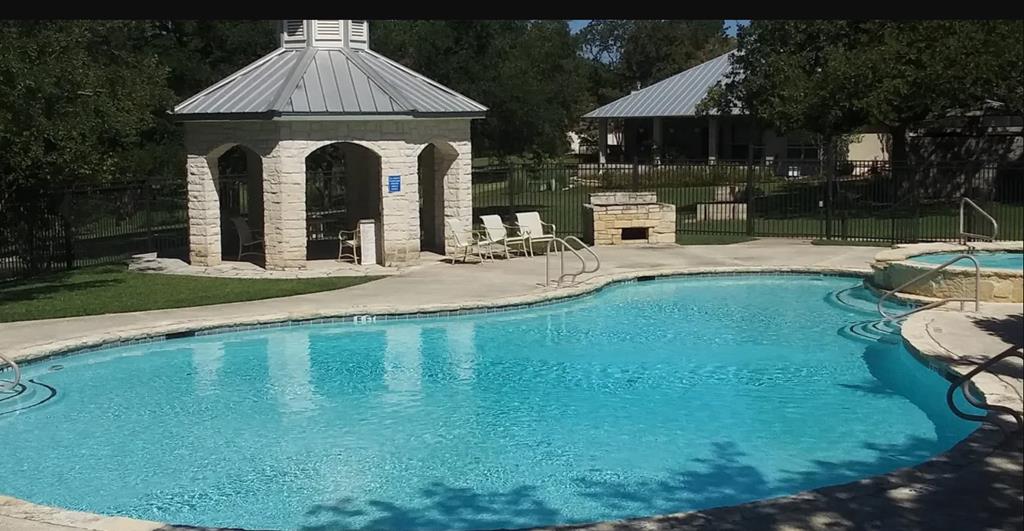 311 Summer Hill Dr Property Photo 27