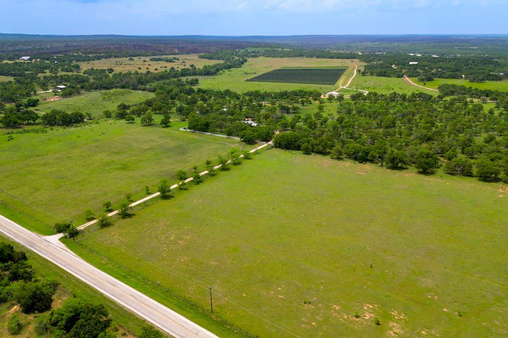 11446 N State Hwy 16 Property Photo