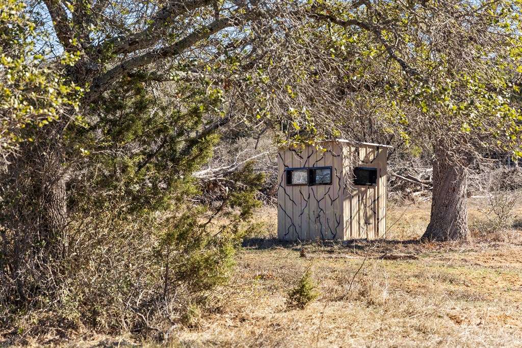 201 County Rd 114 Property Photo 44