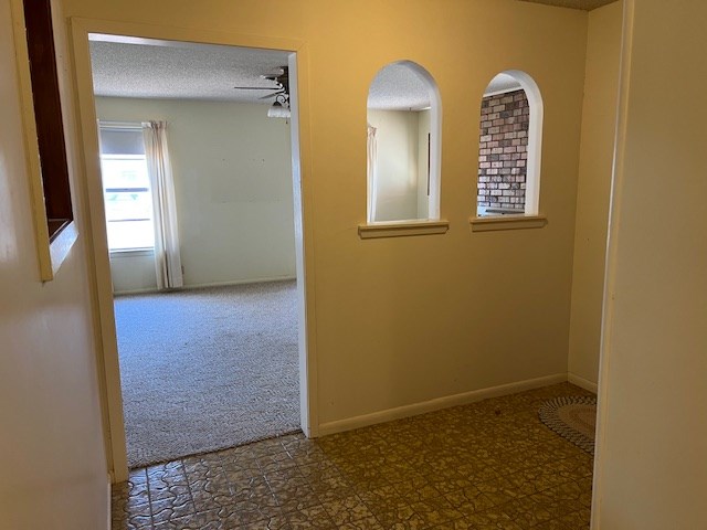 119 Parkview Dr Property Photo 4