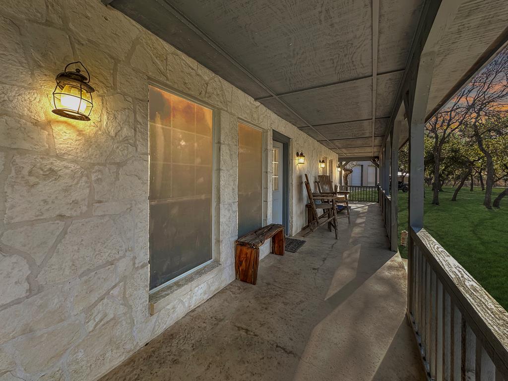 565 Red Bluff Ranch Rd Property Photo 10