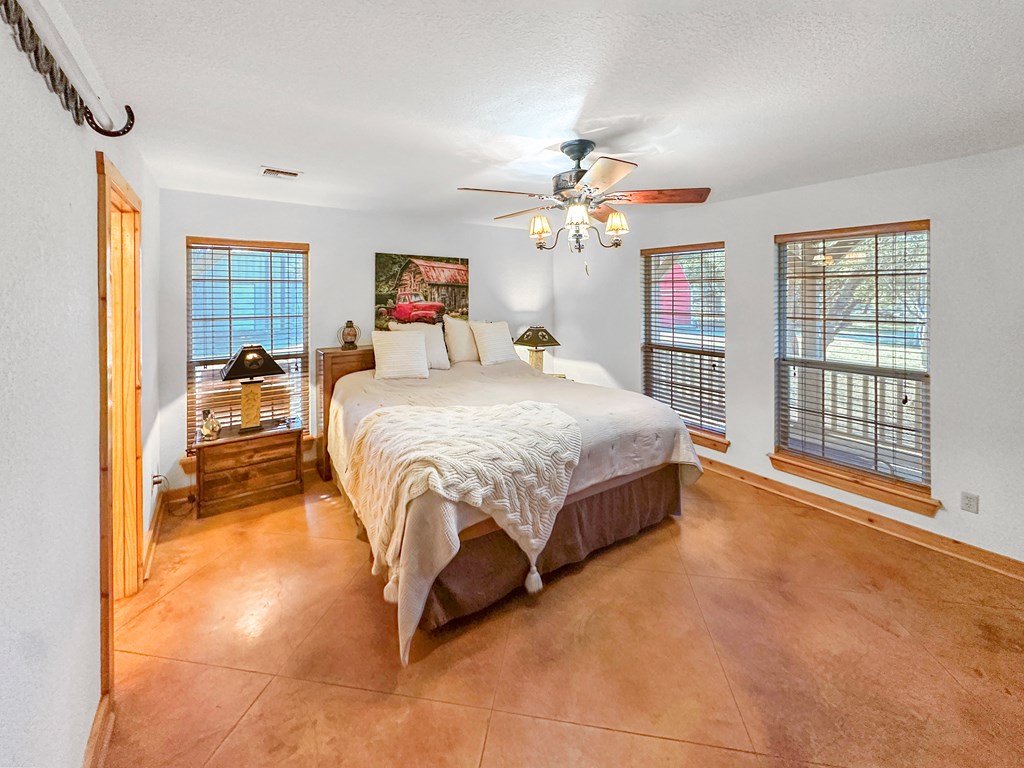 565 Red Bluff Ranch Rd Property Photo 13