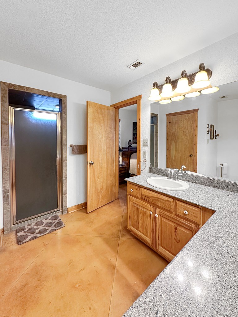 565 Red Bluff Ranch Rd Property Photo 16