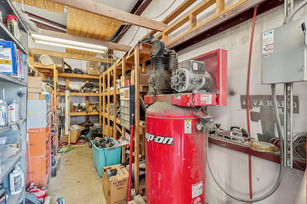 2811 Cobbler Lane Property Photo 11