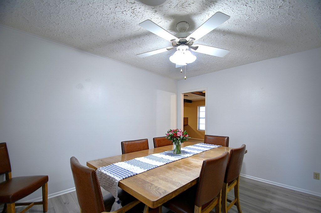 116 Spanish Oak Ln. Property Photo 11