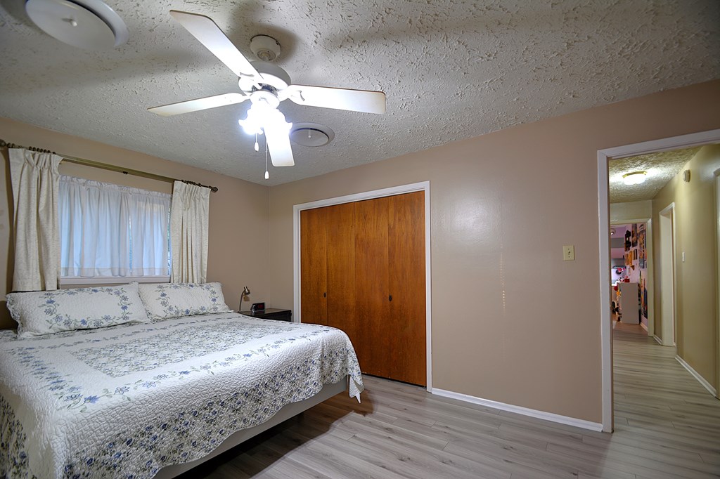 116 Spanish Oak Ln. Property Photo 19