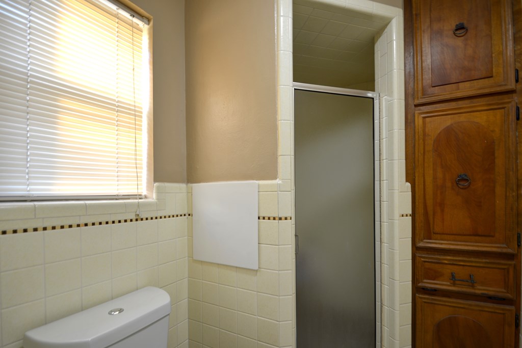 116 Spanish Oak Ln. Property Photo 23