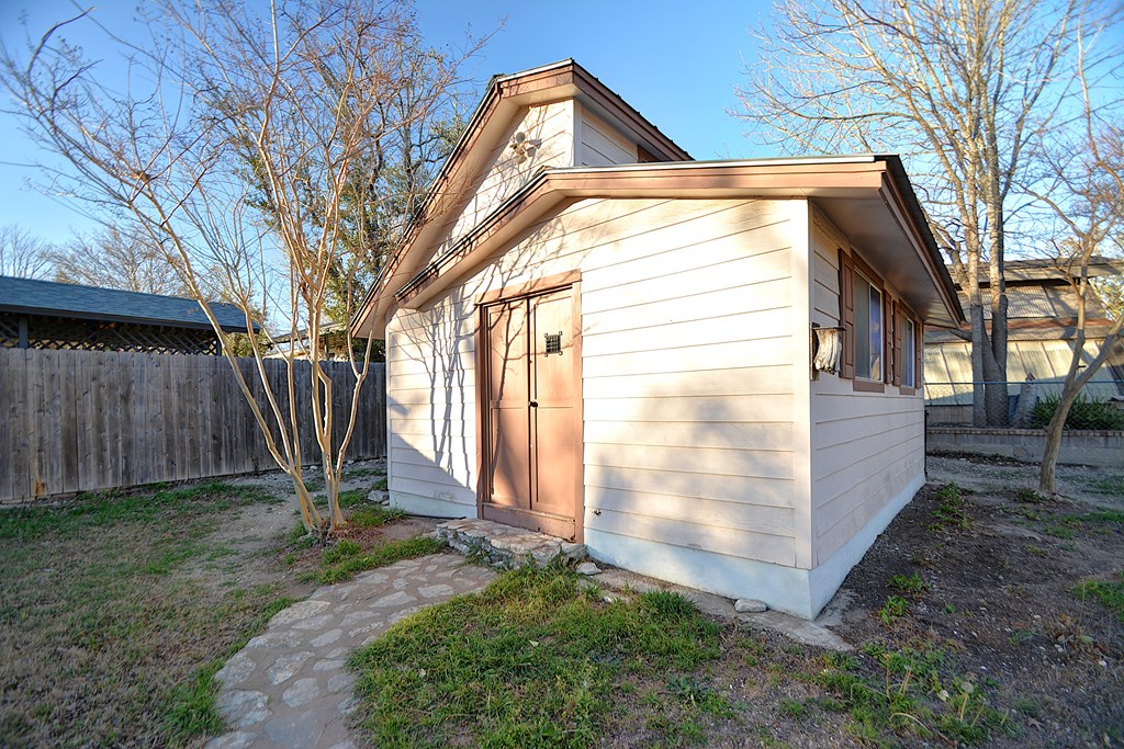 116 Spanish Oak Ln. Property Photo 37