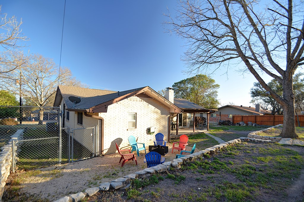 116 Spanish Oak Ln. Property Photo 39