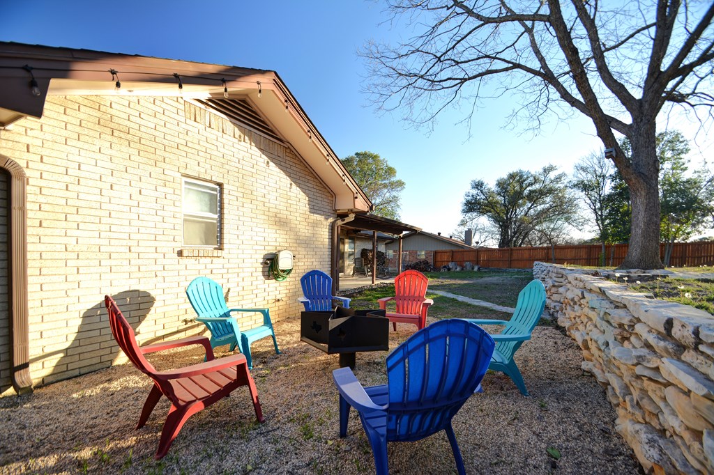 116 Spanish Oak Ln. Property Photo 40