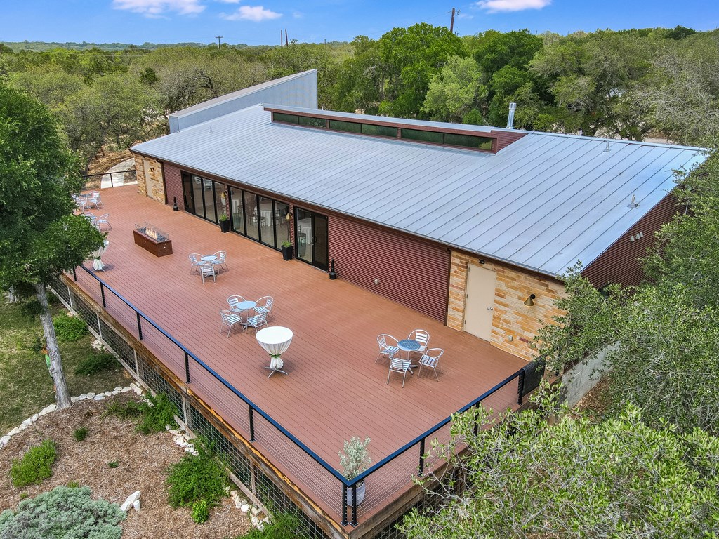 601 Sandy Point Rd Property Photo 31